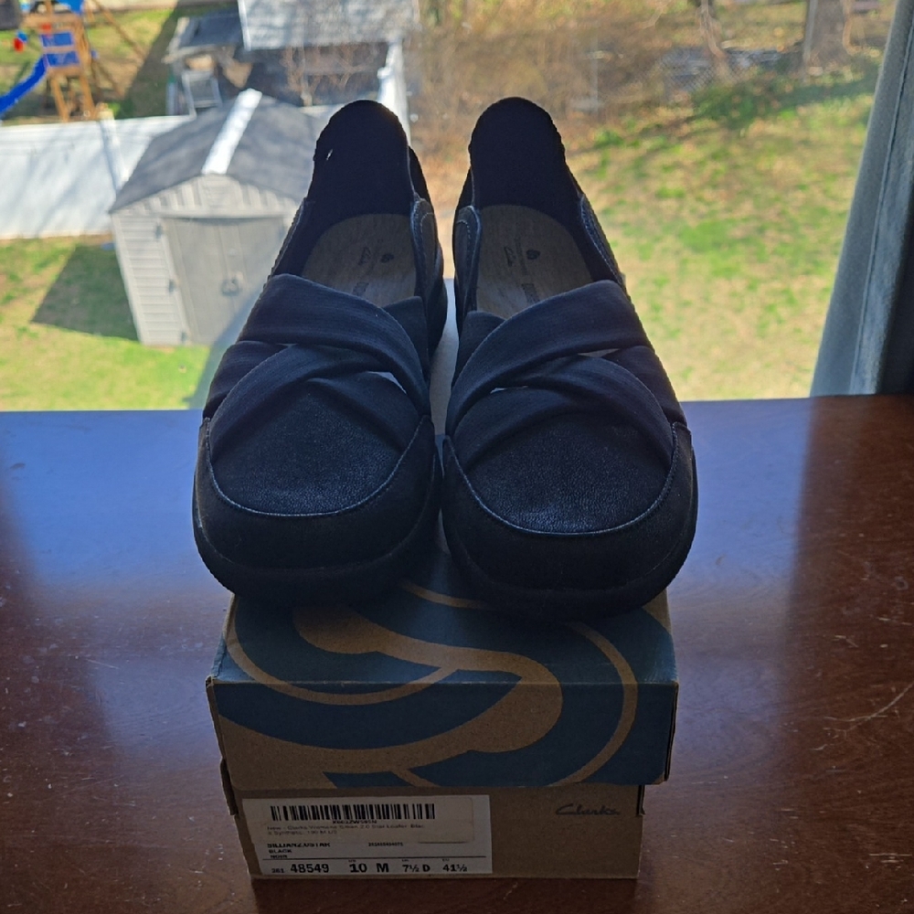 Clarks Black Twisted-Front Slip-On Loafers